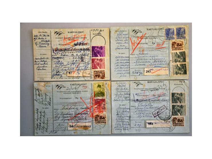 prachtcollectie waarbij poststukken, afstempelingen, fiscaal en 78 postwissels in 2 albums