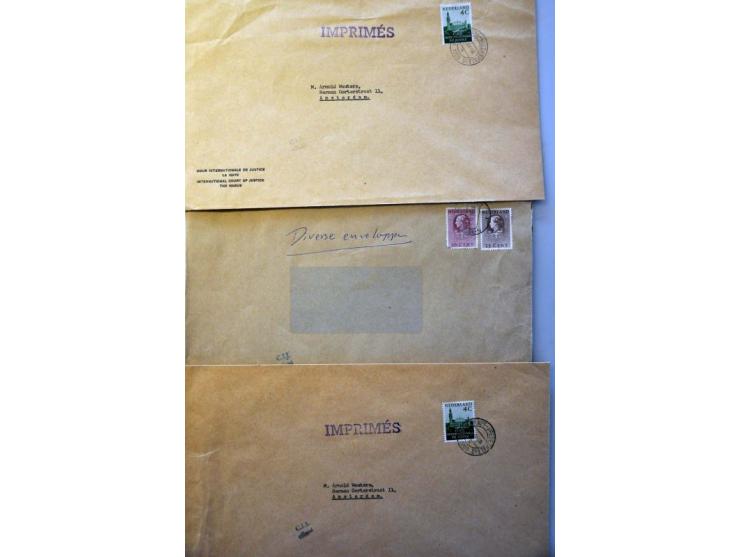 dienst, 10 poststukken met emissie 1951 w.b. betere frankeringen