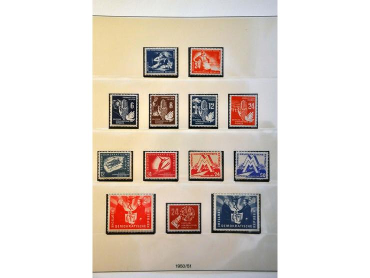 complete collection 1949-1990 including all minisheets collected both ** and used in 7 Lindner ring binders