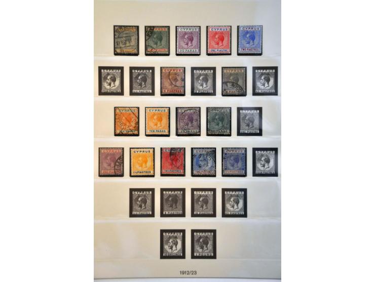 including Turkish Cyprus collection 1880-2007 with better ex. and sets, most issues both */** and used collected in 5 Lindner
