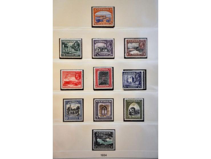 including Turkish Cyprus collection 1880-2007 with better ex. and sets, most issues both */** and used collected in 5 Lindner