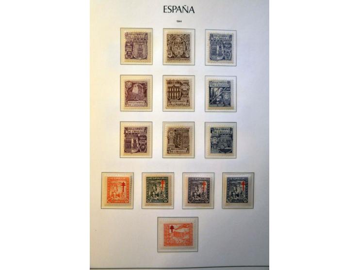 collection 1940-2000 mainly ** with better series and sets including Mi. 841-857A *, 948-949 *, 975-982 **, 1019-1020 ** etc.