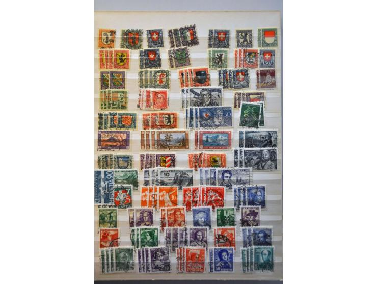 stock used and */** including better minisheets and several Pax-sets in stockbook