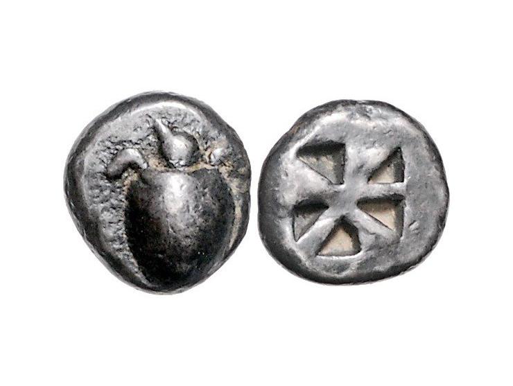 Griekse munten Attica, Aegina, Triobol, AR 11.9 mm 3.09 g. - Turtle. VF