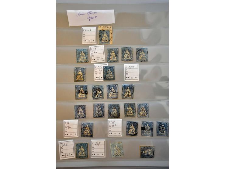 about 135 Strubli between 2 - 40 rappen including various printings, cancellations etc. in ring binder