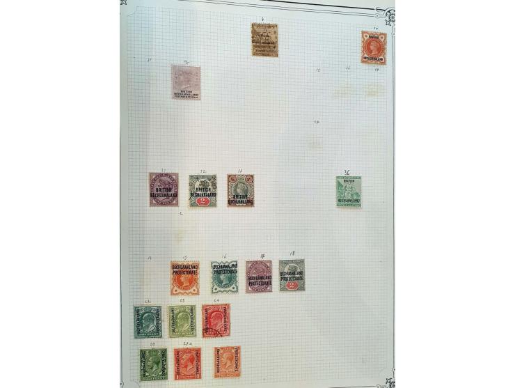 collection including better a.o. Great Britain, Commonwealth, South America, USA etc. in 4 Yvert albums 