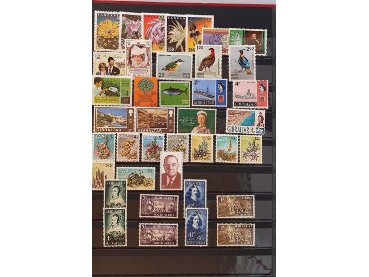 upto 2016 ** including topics Commonwealth and French colonies in 6 stockbooks&nbsp;