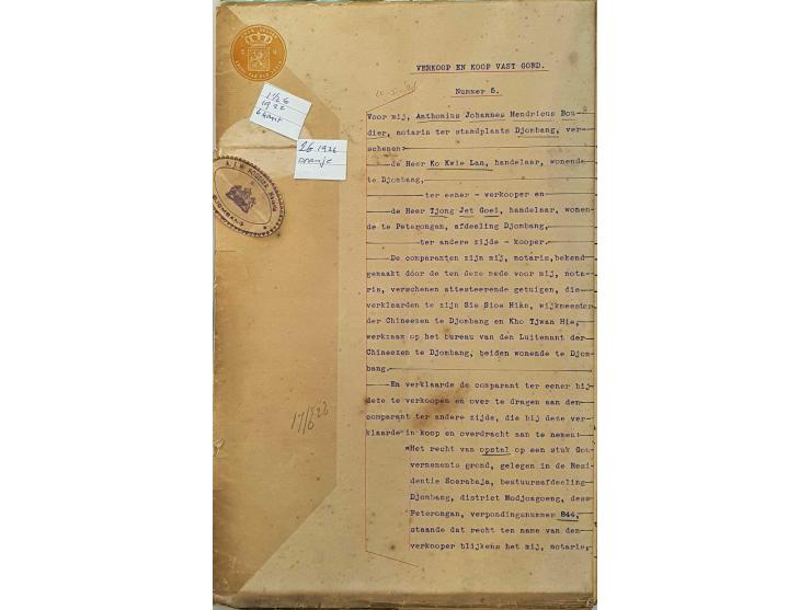 fiscaal meest gezegeld papier (akten) w.b. hoge waarden vanaf 1818 in 12 mappen in doos&nbsp;&nbsp;