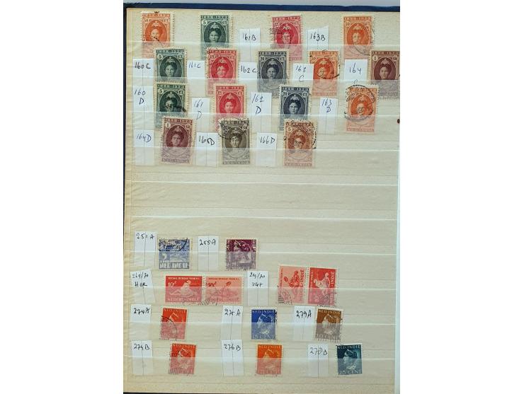 voorraad vanaf 1870 gestempeld met betere ex. en series (o.a. 330b met certificaat NVPH 2006) en beter port gespecialiseerd o