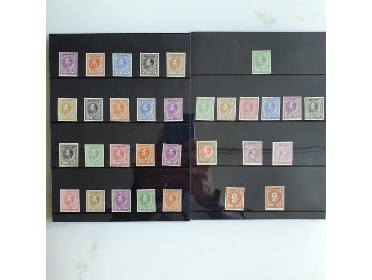 32 ongetande kleurproeven emissies 1873-1892 op 2 insteekkaartjes