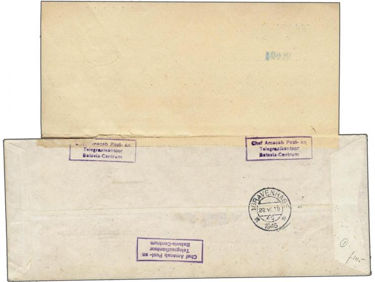 Extra vlucht voor Generaal Spoor, 2 enveloppen van Batavia 28-7-1946 naar Amsterdam, w.b. één genummerd 00004 en één zonder n