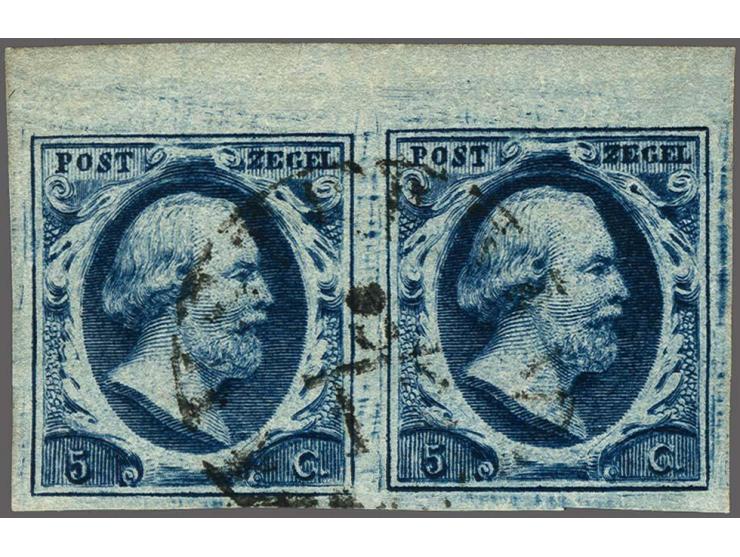 5 cent diepdonkerblauw plaat III pos. 53-54 in paar met velrand, pracht ex.