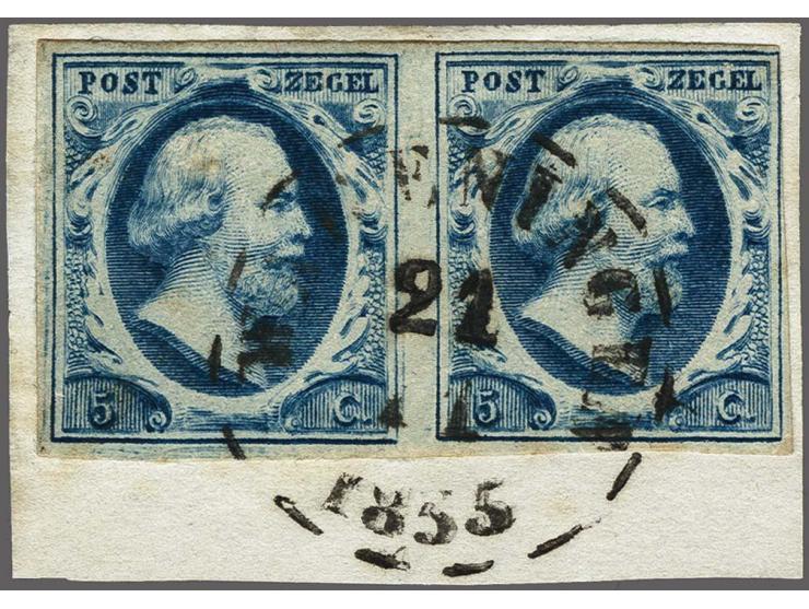 Gebroken cirkelstempel Wageningen (Ey 750) op 5 cent donkerblauw plaat III pos. 79-80 in paar op fragment. Het Corinphila-arc