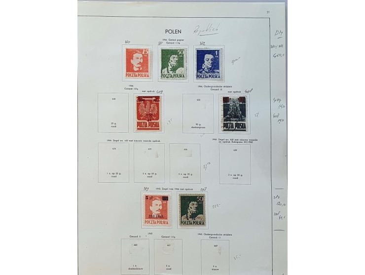 collection 1915-1957 with better material (a.o. Na Skarb, miniature sheet Mi. no. 1 etc.) on album leaves