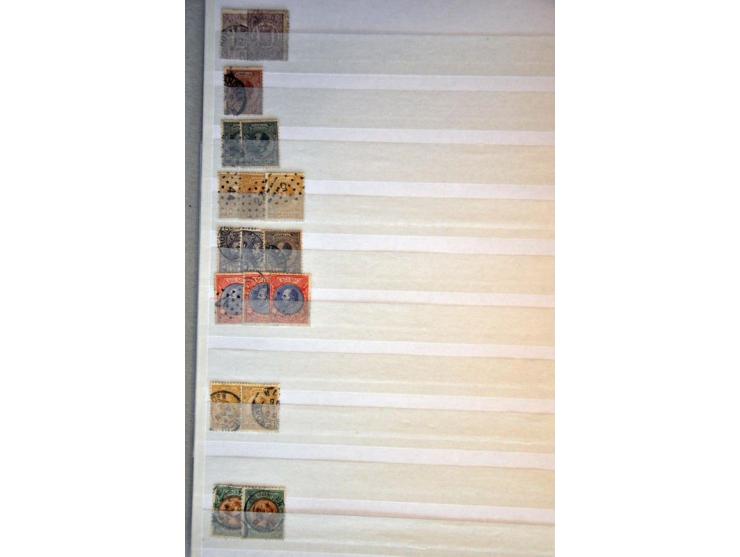 beter materiaal gestempeld w.b. nrs. 6 (6x), 11 (4x), 12 (3x), 29 (3x), 47 (4x), 49 (8x), 104 (2x), 105 (7x), 130 (3x), 131 (
