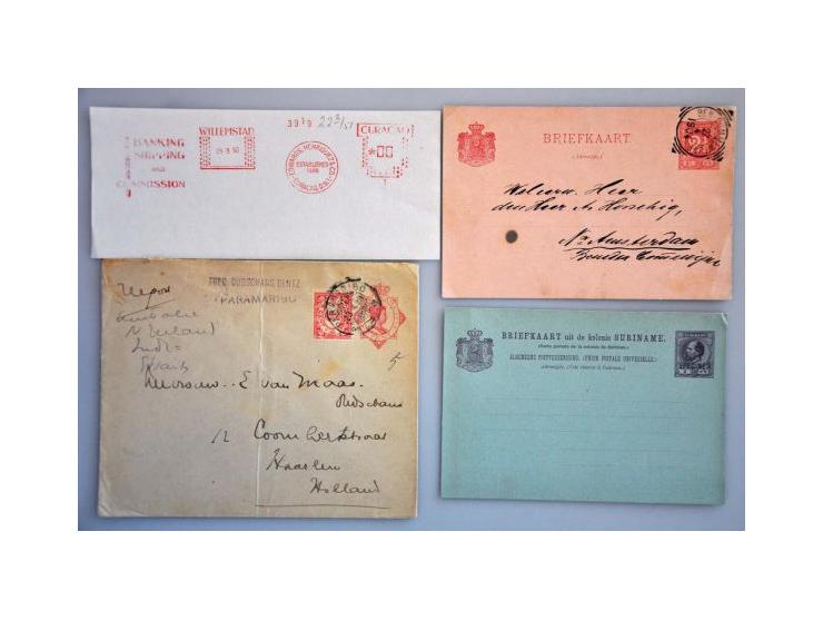 23 poststukken w.b. stempels (Ben. Commewijne), aangetekend, censuur en iets bestemmingen. Tevens iets roodfrankeringen  