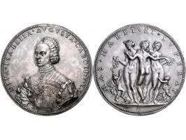 Historiepenningen (1549) Isabella van Portugal, gemalin Philips II door Leone Leoni, zilver gegoten 75mm, 115gr ZF