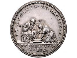 Historiepenningen Clemens XI (1700-21), medal yr. 3 in silver - Obv: bust right / Rev: Christ washing feet of St. Peter, by H
