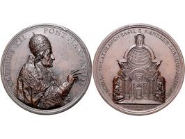 Historiepenningen Papal States, Clemens XII (1730-40), medal 1733/yr. 3 in bronze, the construction of the Andrea Cassini Cha
