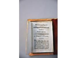 Historiepenningen Nederland, penning 1815 in tin, uitgevoerd als doosje en bevattende 14 afbeeldingen met merkwaardige oorlog