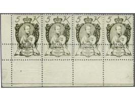 Fürst Johann I 5 kronen grijszwart in randstrip van 4 met extra perforatie, 1 ex. achterzijde zwarte vlek