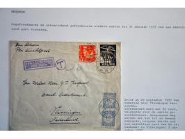 43 luchtpoststukken 1928-1939 van/naar Nederl.-Indië met port belast, vrijwel alle met beschrijving en documentatie in ringba