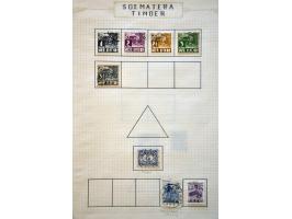collectie met betere ex. (o.a. Lombok 5 cent cijfer "zon met stralen"), interimperiode en Indonesië met doubletten, fragmente