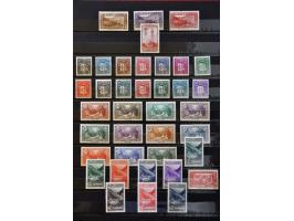 collectie 1920-2003 gestempeld w.b. Mi. 1/23 (keur Liedel BPP) en */** (w.b. Mi. 24/47 en Port 1/13 *) in insteekboek