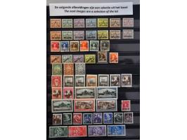 collectie 1929-1990 meest ** w.b. betere ex. in insteekboek