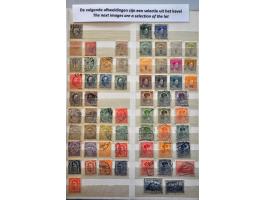 collectie 1852-2000 in 2 insteekboeken