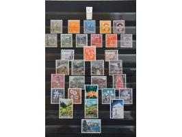 collectie 1928-1993 * (w.b. Mi. 12C, 13, 14) en **, (Europa '72 gestempeld), tevens ongetand Carlisten (c.1875), Multa, (niet