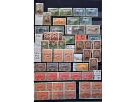 collectie 1865-2015 deels */** met beter materiaal in dik insteekboek