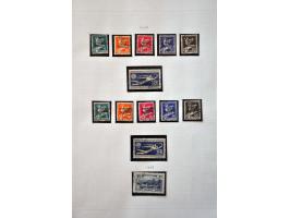 collectie Back of the Book w.b. uitgebreid keerdrukken met beter materiaal, luchtpost nagenoeg compleet, dienst met vele bete