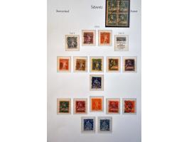 collectie 1850-1986 met betere ex. en series w.b. klassiek, dienst, nominaal, iets post(waarde)stukken, etc. in 4 albums, ins