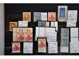 10 stamps Kölner Dom with plate flaws and perforation shifts, most mint (some never hinged)