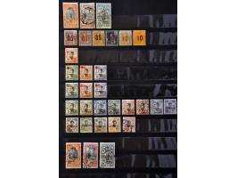 collection mainly */** starting with the classics and with many better sets, stamps and minisheets in 26 albums or stockbooks