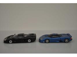 Jaguar XJR 15, Provence Moulage, hand built, 1:43, blue, Mint, Jaguar XJ 220, Grand Prix Models, hand built, 1:43, green, Nea