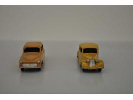 Triumph TD Saloon 1949, Dinky Toys England, 1:43, beige, Excellent (small paint damages, no box), Hillman Minx, Dinky Toys En