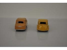 Triumph TD Saloon 1949, Dinky Toys England, 1:43, beige, Excellent (small paint damages, no box), Hillman Minx, Dinky Toys En