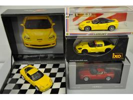 Chevrolet Corvette ZR1 2010, Luxury Collectibles, 1:43, yellow, Excellent (bit dusty, sticker on bonnet removed), Chevrolet C