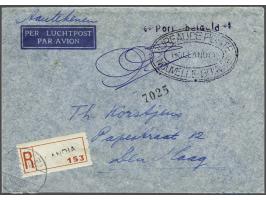Aangetekende luchtpost-envelop met gestempeld strookje Hollandia 1-10-1958 naar Den Haag met stempels I- Port Betaald-I en ov