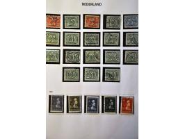 collectie gestempeld w.b. Nederland  nr. 1-29, 104, LP 12, roltanding etc. en Nederlands-Indië w.b. nr. 1 met stempel 'Poerwo
