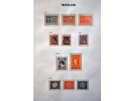 kleinrondstempels in 3 insteekboeken 