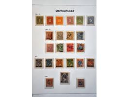 collectie vanaf 1864 tot 1975 deels */** met beter materiaal w.b. 300 jaar Gezag en Bernhardfonds in deels gemengde kwaliteit