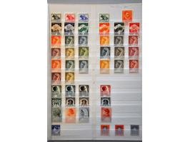 6 diverse boekwerken w.b. Riddell Suriname a postal history, Bakker Communicatie mogelijkheden krijgsgevangenen Australië en 