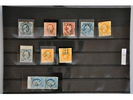 kleine collectie met o.a. proef in zwart op kartonpapier (PC nr. 9) en enkele Moesman herdrukken, keurig opgezet op bladen