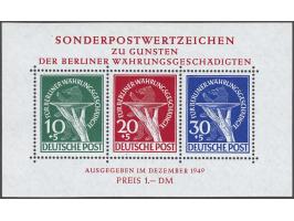 Minisheet Währungsgeschädigte 10-30 pfennig, very fine unmounted mint (small gum disturbance), cat.v. 950