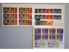 Forerunners 1949-1955, ** sets, many better as Greece 1951 (2x) Nato 1954 (5x) Luxembourg 1951 (2x), Saar 200 fr (2x)