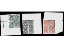 collection of about 250 mainly airmail covers ca. 1920-1935 with many better items in 2 binders