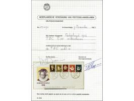 collection 1861-2015 in 3 Davo albums and stockbook